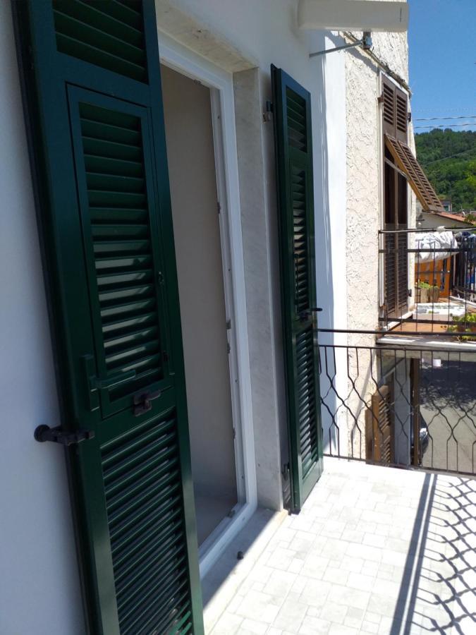Villa Casa Di Vecchio Borgo Sarzana Exterior foto