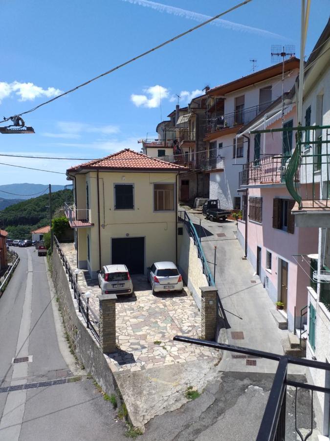 Villa Casa Di Vecchio Borgo Sarzana Exterior foto