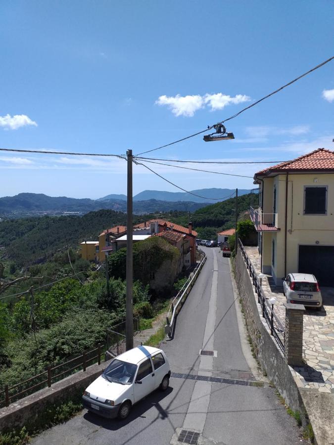 Villa Casa Di Vecchio Borgo Sarzana Exterior foto