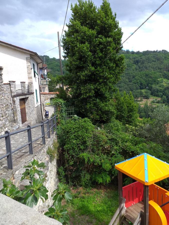 Villa Casa Di Vecchio Borgo Sarzana Exterior foto